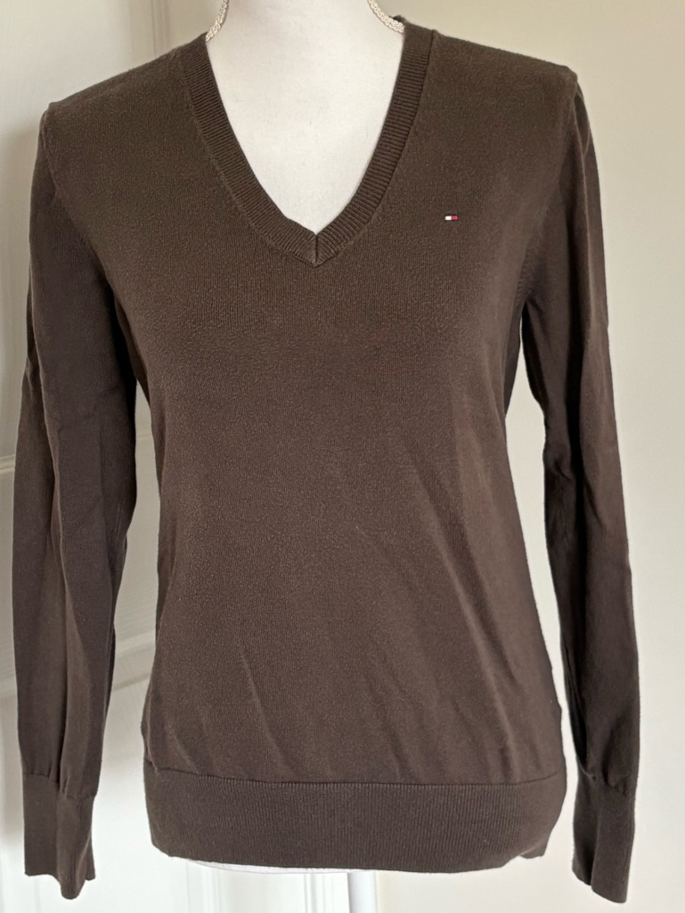Tommy Hilfiger Men's Chocolate V-Neck Sweater